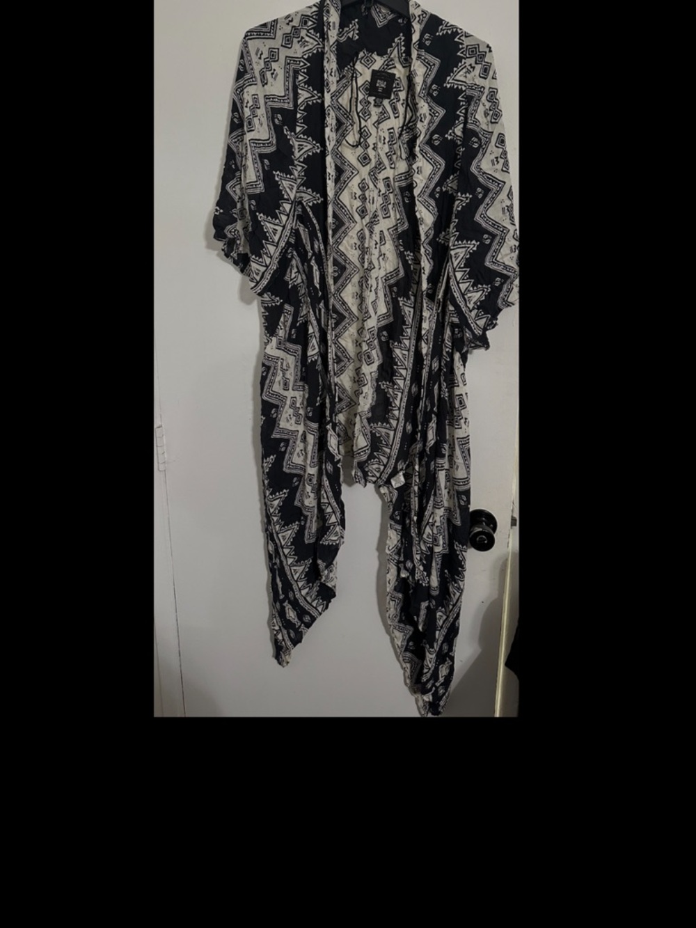 Billabong Black and White Aztec Draped Kimono